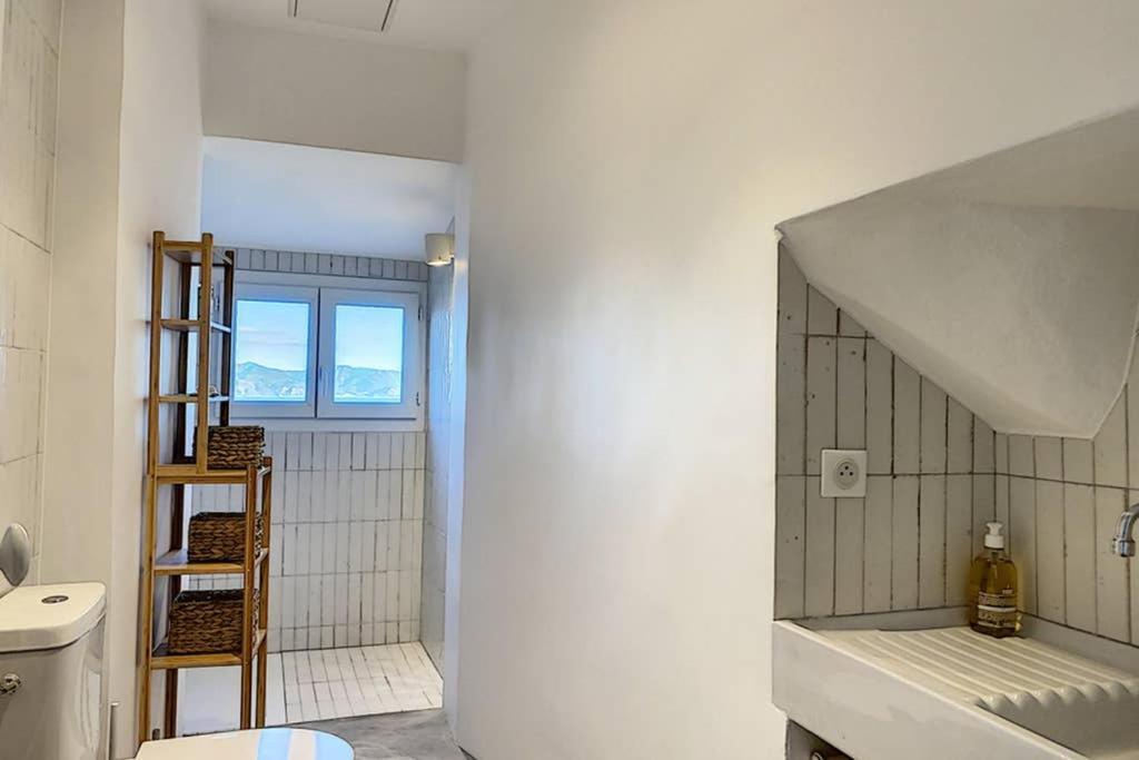 Cargese, Appartement De Charme Surplombant Le Port Екстериор снимка