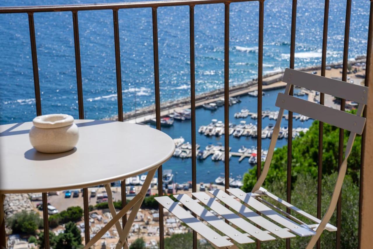 Cargese, Appartement De Charme Surplombant Le Port Екстериор снимка