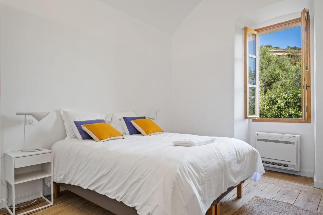 Cargese, Appartement De Charme Surplombant Le Port Екстериор снимка